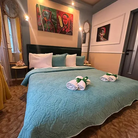 Nova Executive Free Parking דירה קריובה