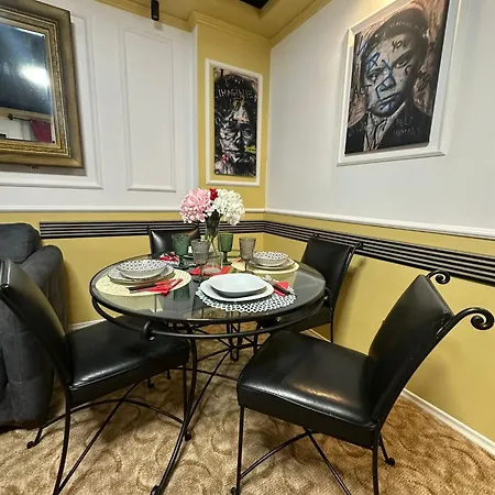 Nova Executive Free Parking דירה